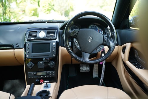 2006 Maserati Quattroporte Sport GT S-A zum Verkauf (Bild 46 von 212)