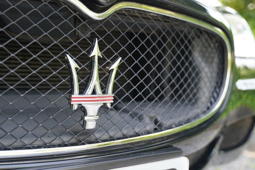 2006 Maserati Quattroporte Sport GT S-A zum Verkauf (Bild 126 von 212)
