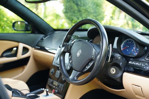 2006 Maserati Quattroporte Sport GT S-A zum Verkauf (Bild 90 von 212)