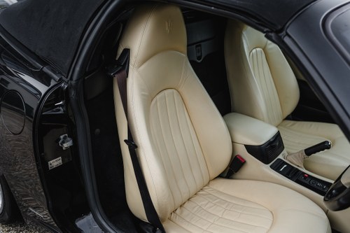 2002 Maserati Spyder En venta (imagen 48 de 169)