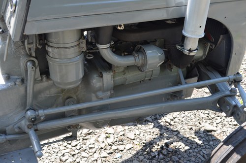 RESERVE LOWERED -1956 Ferguson TEF 20 Tractor For Sale (picture 30 of 51)