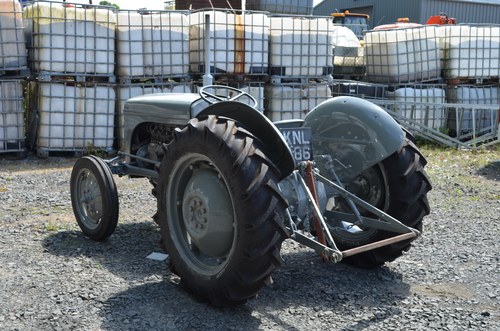 RESERVE LOWERED -1956 Ferguson TEF 20 Tractor For Sale (picture 10 of 51)