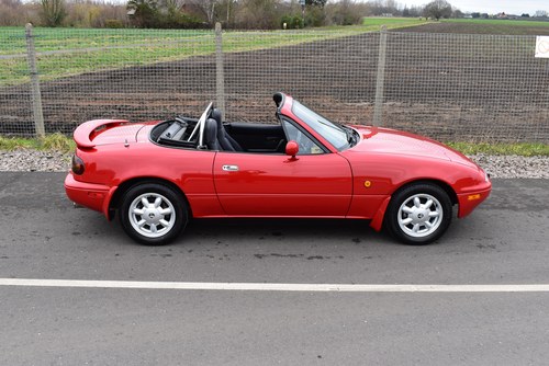 1991 Mazda Eunos ( MX5 ) Roadster Te koop (foto 22 van 103)