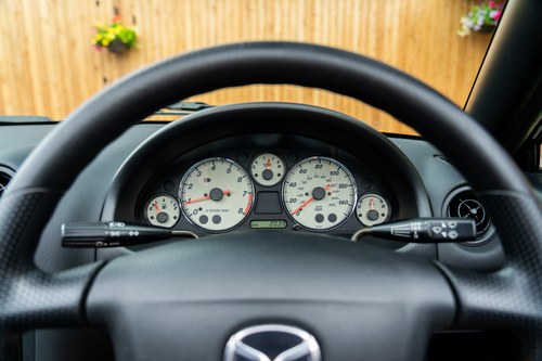 2002 Mazda MX-5 In vendita (immagine 29 di 175)
