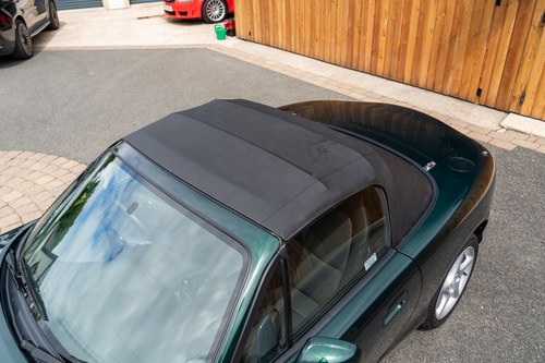 2002 Mazda MX-5 In vendita (immagine 86 di 175)