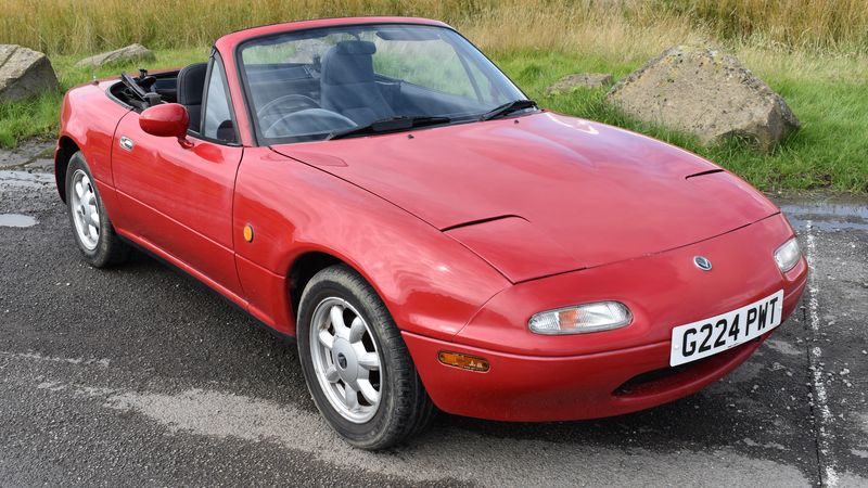 NO RESERVE! 1990 Mazda MX5 Eunos For Sale (picture 1 of 81)