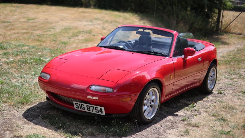 1993 Eunos Roadster 1.8 (Mazda MX-5) For Sale (picture 1 of 319)