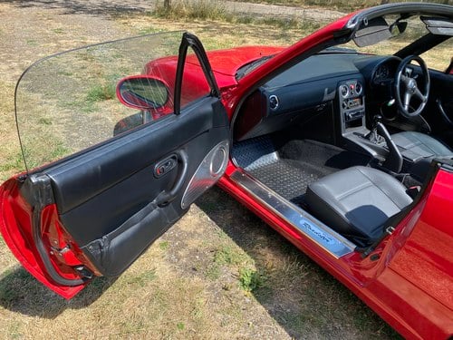 1993 Eunos Roadster 1.8 (Mazda MX-5) In vendita (immagine 92 di 319)