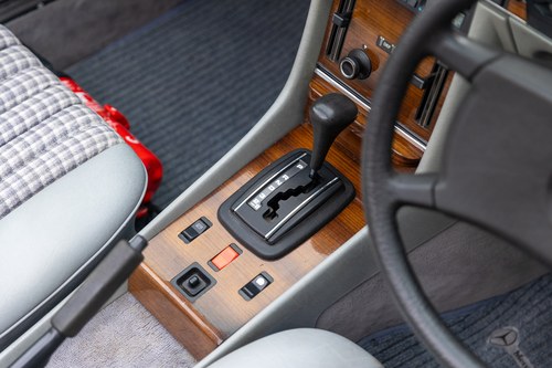 1983 Mercedes-Benz 500SL En venta (imagen 64 de 252)