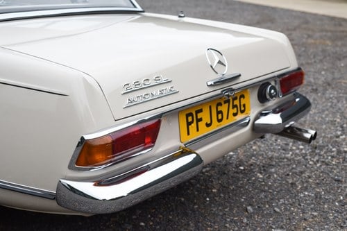 1968 Mercedes-Benz 280SL Pagoda zum Verkauf (Bild 113 von 170)
