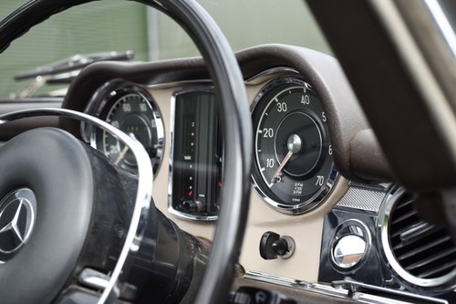 1968 Mercedes-Benz 280SL Pagoda zum Verkauf (Bild 56 von 170)