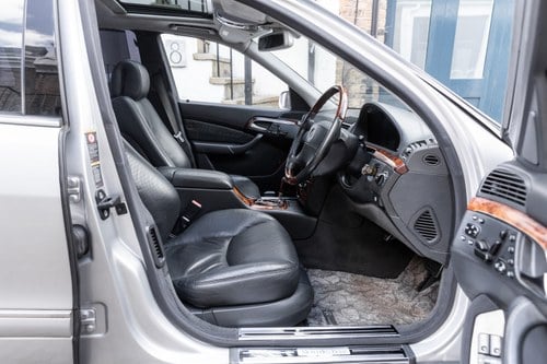 2003 Mercede-Benz S600 L Saloon Auto zum Verkauf (Bild 54 von 215)
