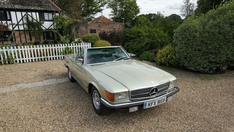 1980 Mercedes Benz 350SL (R107) For Sale (picture 1 of 154)