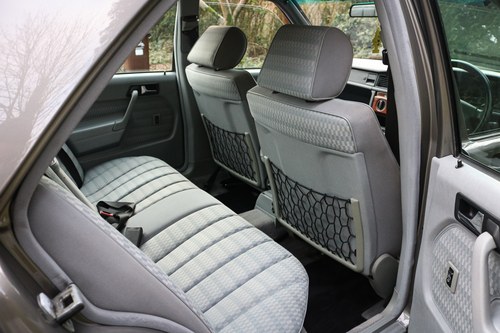 1991 Mercedes-Benz 190E 2.6 W201 In vendita (immagine 37 di 116)