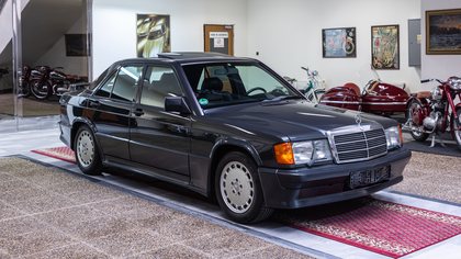 1990 Mercedes-Benz 190 E 2.5-16