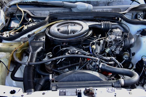 NO RESERVE - 1988 Mercedes-Benz 190 In vendita (immagine 61 di 94)