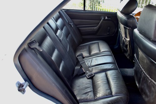 NO RESERVE - 1988 Mercedes-Benz 190 In vendita (immagine 47 di 94)