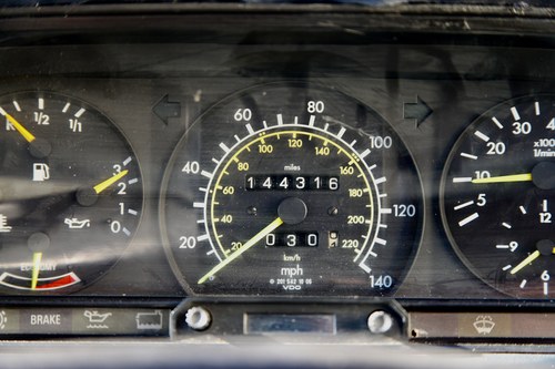 NO RESERVE - 1988 Mercedes-Benz 190 In vendita (immagine 40 di 94)