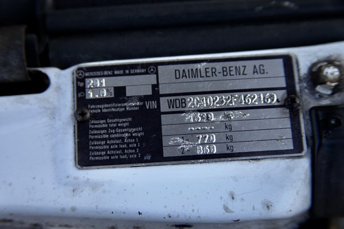 NO RESERVE - 1988 Mercedes-Benz 190 In vendita (immagine 62 di 94)