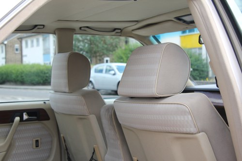 NO RESERVE - 1989 Mercedes-Benz 190e 2.6 à vendre (picture 45 of 96)