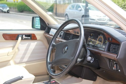 NO RESERVE - 1989 Mercedes-Benz 190e 2.6 à vendre (picture 26 of 96)