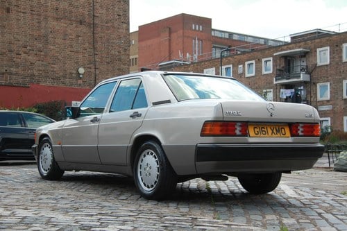 NO RESERVE - 1989 Mercedes-Benz 190e 2.6 à vendre (picture 8 of 96)