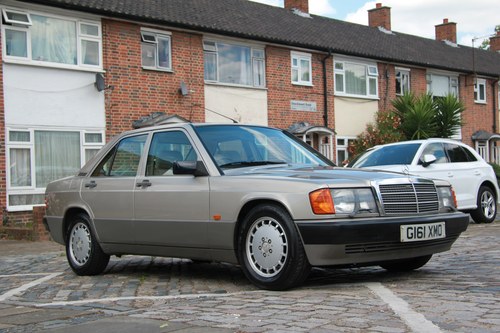 NO RESERVE - 1989 Mercedes-Benz 190e 2.6 à vendre (picture 3 of 96)