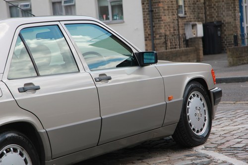 NO RESERVE - 1989 Mercedes-Benz 190e 2.6 à vendre (picture 76 of 96)