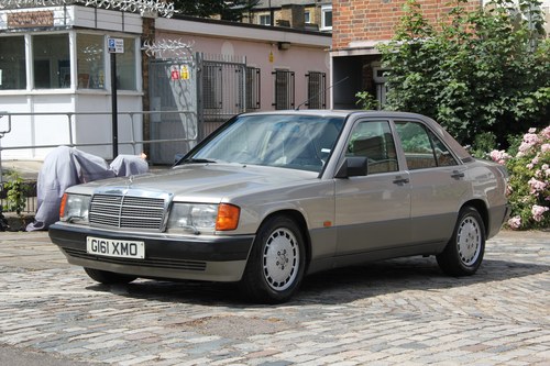 NO RESERVE - 1989 Mercedes-Benz 190e 2.6 à vendre (picture 5 of 96)