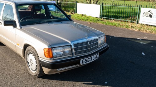1990 Mercedes-Benz W201 190E 2.0 In vendita (immagine 102 di 162)