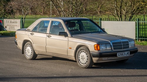 1990 Mercedes-Benz W201 190E 2.0 In vendita (immagine 1 di 162)