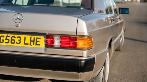 1990 Mercedes-Benz W201 190E 2.0 In vendita (immagine 81 di 162)