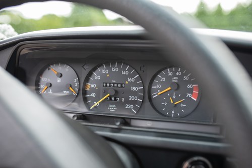 NO RESERVE - 1987 Mercedes-Benz 190E In vendita (immagine 50 di 175)