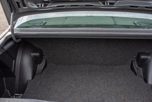 NO RESERVE - 1987 Mercedes-Benz 190E In vendita (immagine 94 di 175)