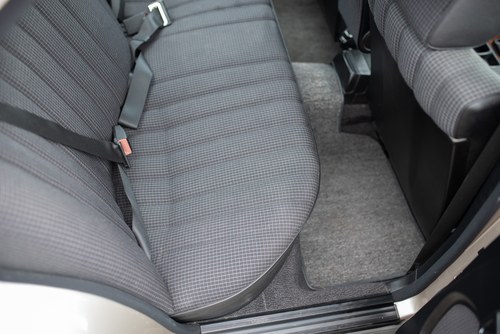 NO RESERVE - 1987 Mercedes-Benz 190E In vendita (immagine 44 di 175)