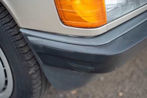 NO RESERVE - 1987 Mercedes-Benz 190E In vendita (immagine 126 di 175)