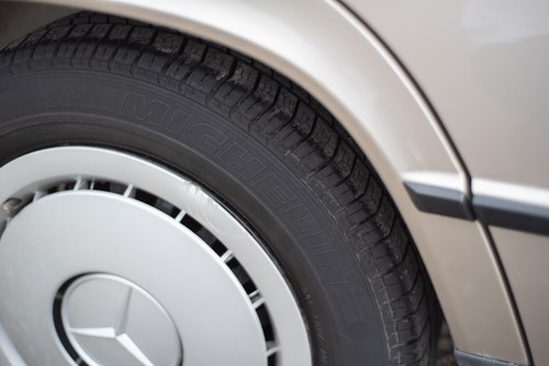 NO RESERVE - 1987 Mercedes-Benz 190E In vendita (immagine 122 di 175)