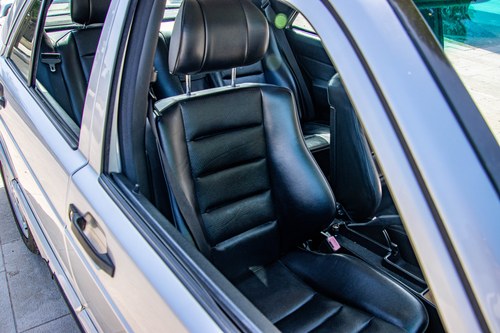 1994 Mercedes-Benz 190E 2.5-16 Cosworth Manual For Sale (picture 43 of 134)