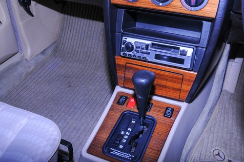 1992 Mercedes-Benz 190E Auto (W201) zum Verkauf (Bild 31 von 98)