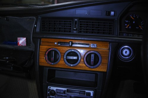 1992 Mercedes-Benz 190E Auto (W201) zum Verkauf (Bild 30 von 98)