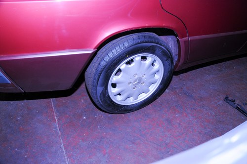 1992 Mercedes-Benz 190E Auto (W201) zum Verkauf (Bild 13 von 98)