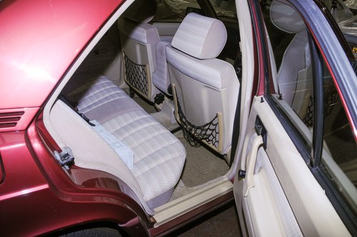 1992 Mercedes-Benz 190E Auto (W201) zum Verkauf (Bild 37 von 98)