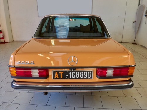 1977 Mercedes-Benz 200D (W123) For Sale (picture 15 of 96)