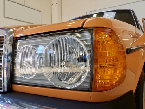 1977 Mercedes-Benz 200D (W123) For Sale (picture 64 of 96)