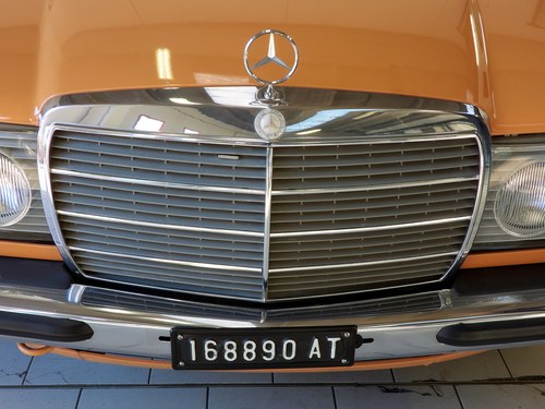 1977 Mercedes-Benz 200D (W123) For Sale (picture 49 of 96)