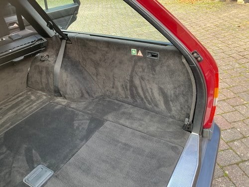 1987 Mercedes-Benz 200 T Estate (S124) zum Verkauf (Bild 92 von 216)