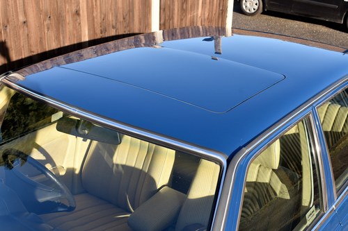 1983 Mercedes-Benz 200 (W123) à vendre (picture 90 of 198)