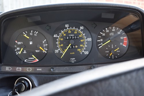 1983 Mercedes-Benz 200 (W123) à vendre (picture 55 of 198)