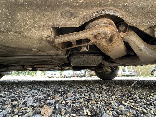 NO RESERVE - 1984 Mercedes Benz 200 (W123) In vendita (immagine 84 di 91)