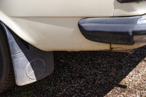 NO RESERVE - 1984 Mercedes Benz 200 (W123) In vendita (immagine 64 di 91)